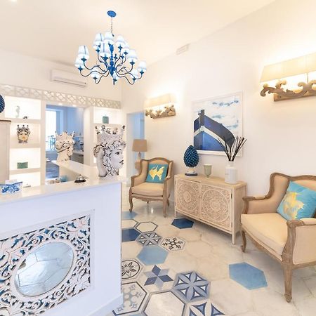 Quattrocuori Boutique Hotel & Spa Portopalo Di Capo Passero ภายนอก รูปภาพ