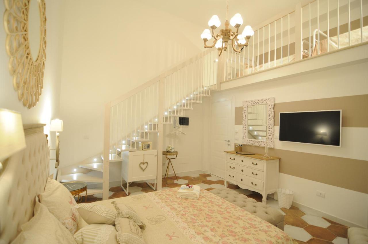 Quattrocuori Boutique Hotel & Spa Portopalo Di Capo Passero ภายนอก รูปภาพ