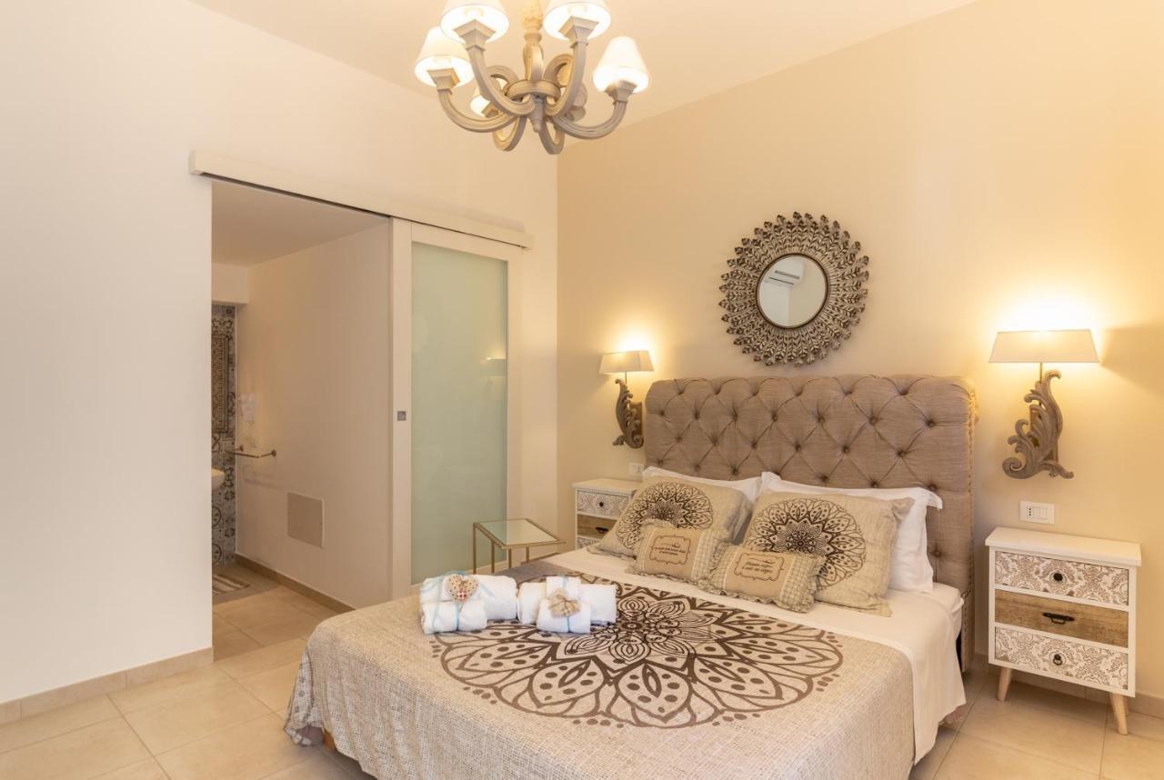 Quattrocuori Boutique Hotel & Spa Portopalo Di Capo Passero ภายนอก รูปภาพ