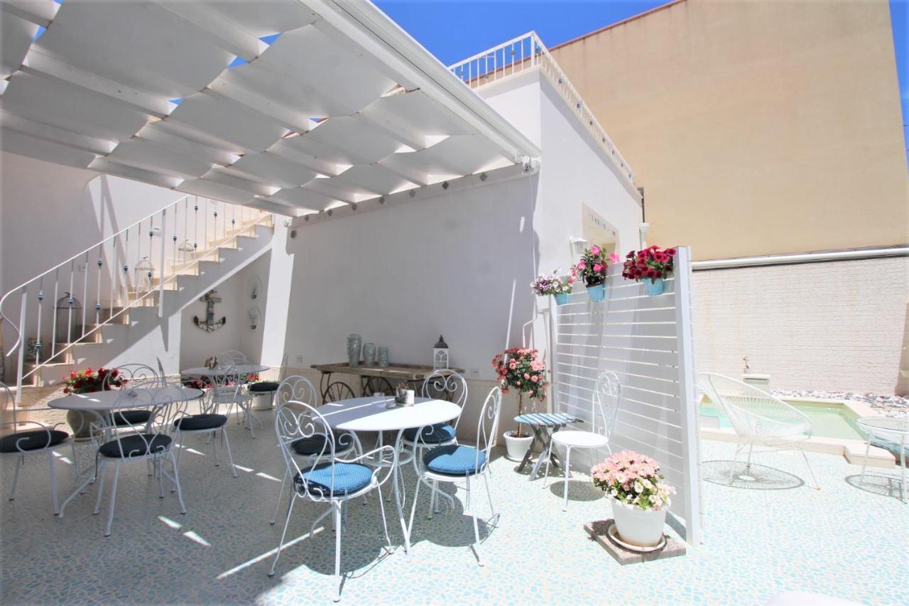Quattrocuori Boutique Hotel & Spa Portopalo Di Capo Passero ภายนอก รูปภาพ